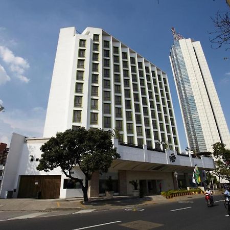 Club De Bienestar Ilar Bulevar Del Rio Cali Exterior foto